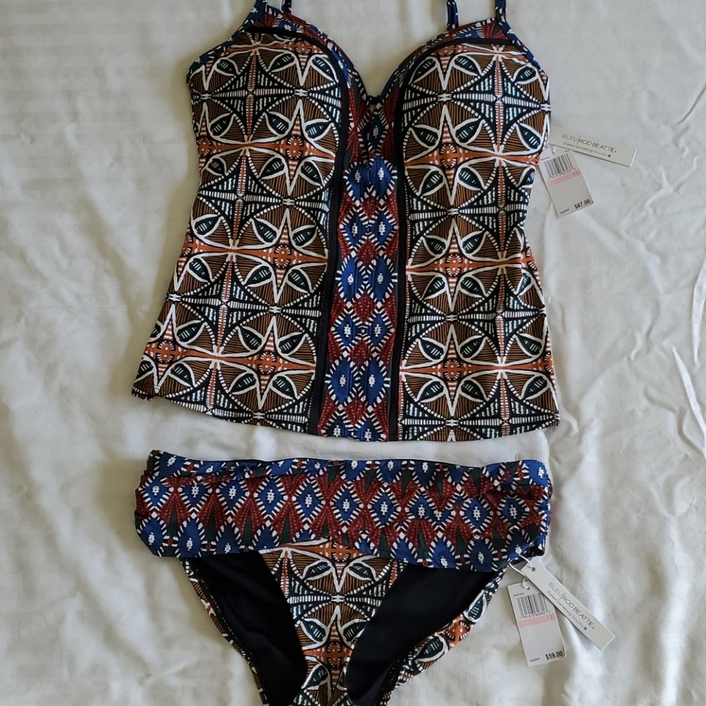 Bleurodbeattie tankini